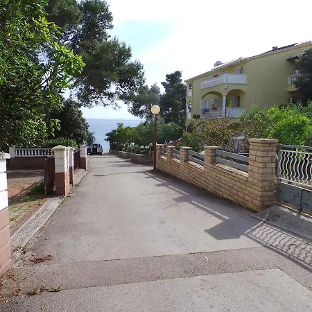 4 Appartement Petrcane